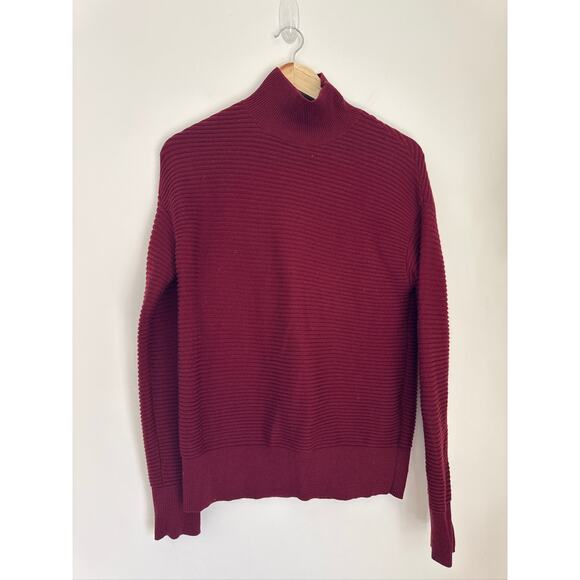 Theory Ribbed Wool Mock Neck Sweater in Burgundy, Size Small - Picture 2 of 7